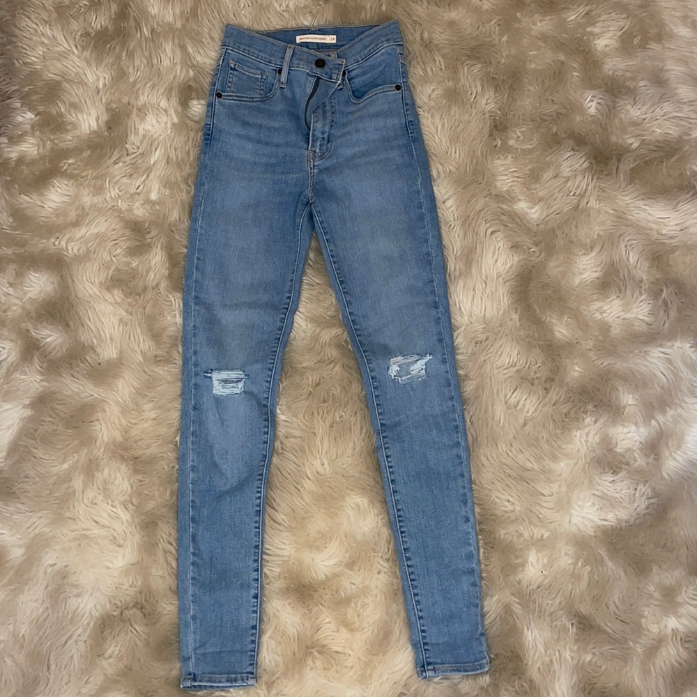Levi’s super skinny jeans